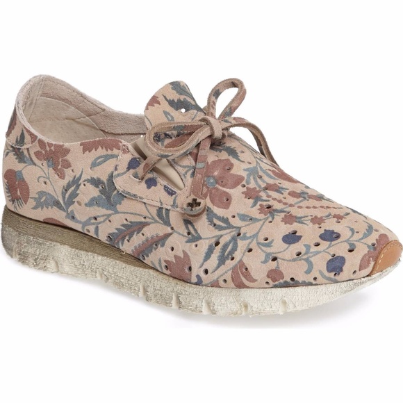 OTBT Shoes - New! OTBT Women's Lunar Sneaker, Bone Leather